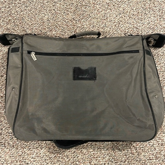 MODA Garment/Suit Bag in Grey - Picture 1 of 8